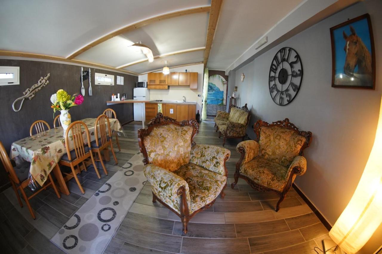 B&B Ciro Pompeja Zewnętrze zdjęcie